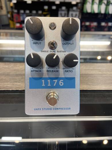 Universal Audio UAFX 1176 Studio Compressor Pedal